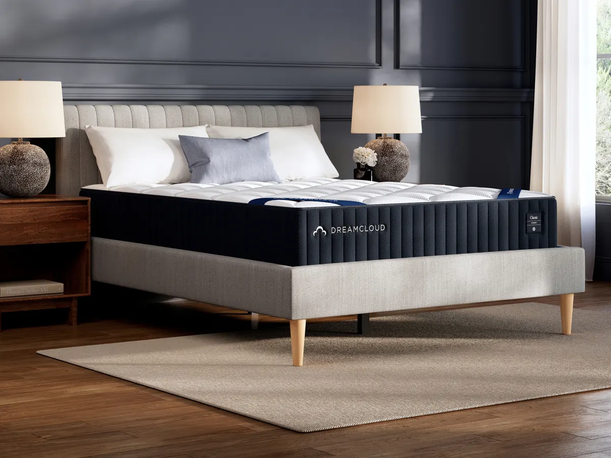 DreamCloud Classic Hybrid mattress